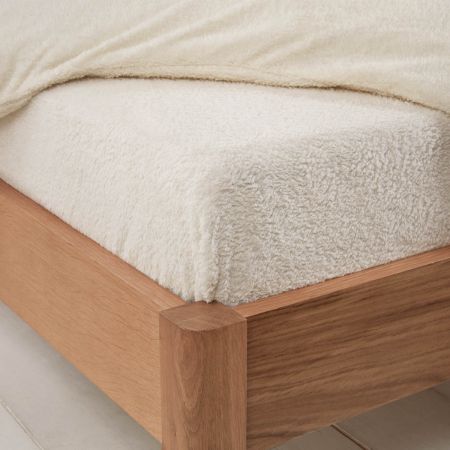 Teddy Fitted Sheet Cream