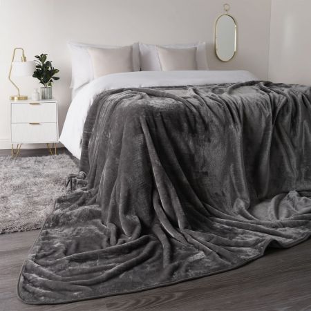 Mink Throw - Charcoal