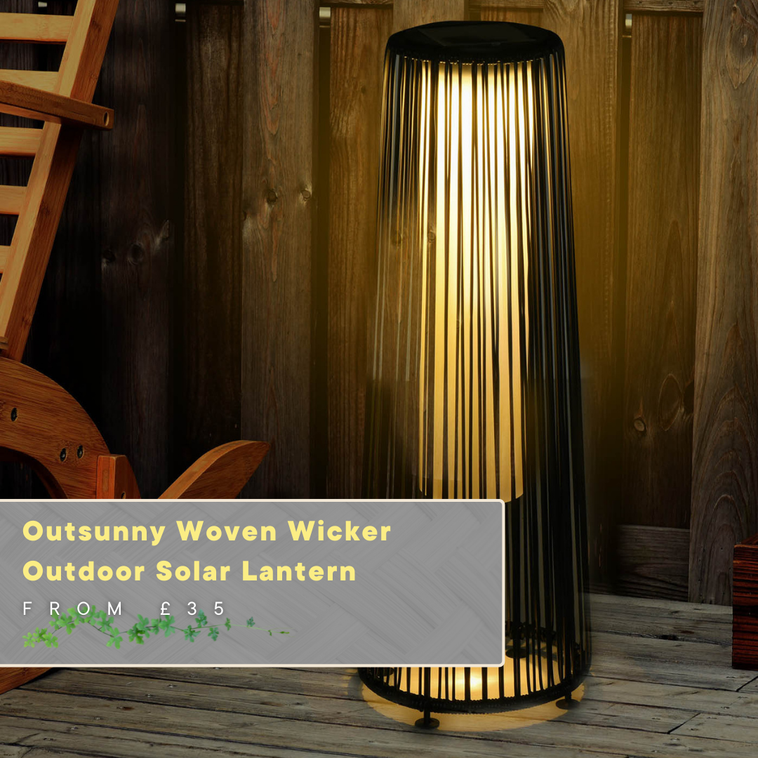 Outsunny Woven Wicker Outdoor Solar Lantern